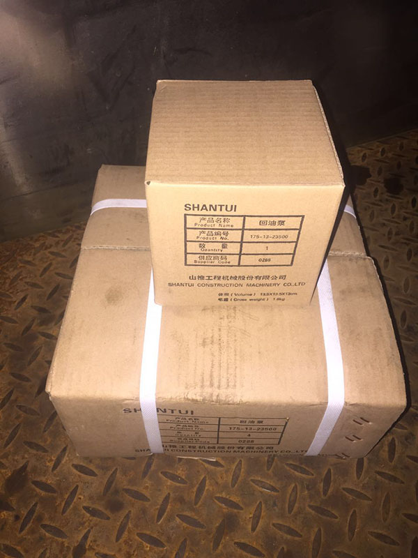 山推推土機(jī)回油泵 山推推土機(jī)回油泵